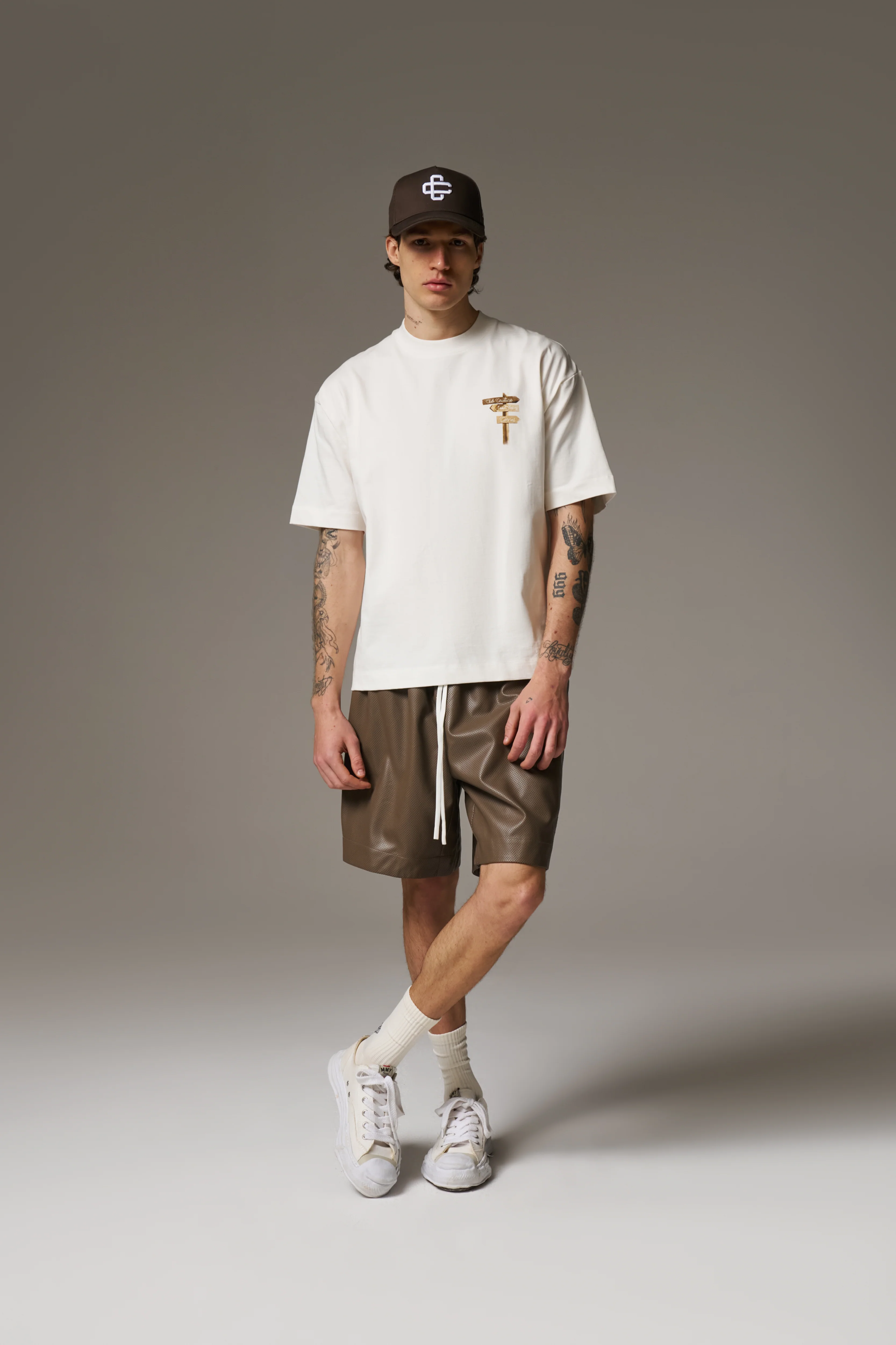 WATERCOLOUR BEACH CLUB PRINTED T-SHIRT - OFF WHITE - Image 4